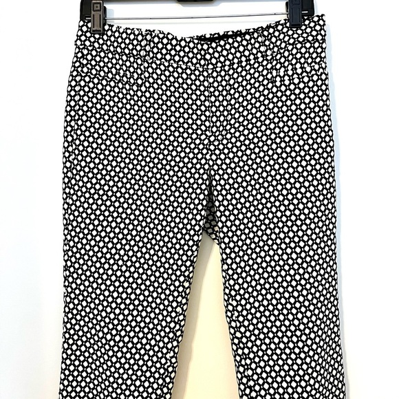 2/$30 Banana Republic - Sloan Fit Black & White Geometric Print Pants - Picture 3 of 8
